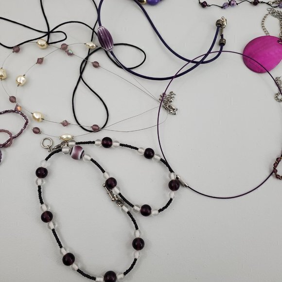 Purple Necklace Lot‎ 17 Piece Beaded Chain Mixed St - Picture 3 of 5